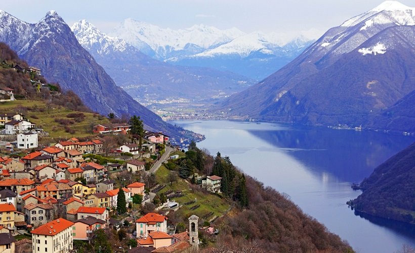 Озеро Лугано, которое расположено в одноименном городе Швейцарии