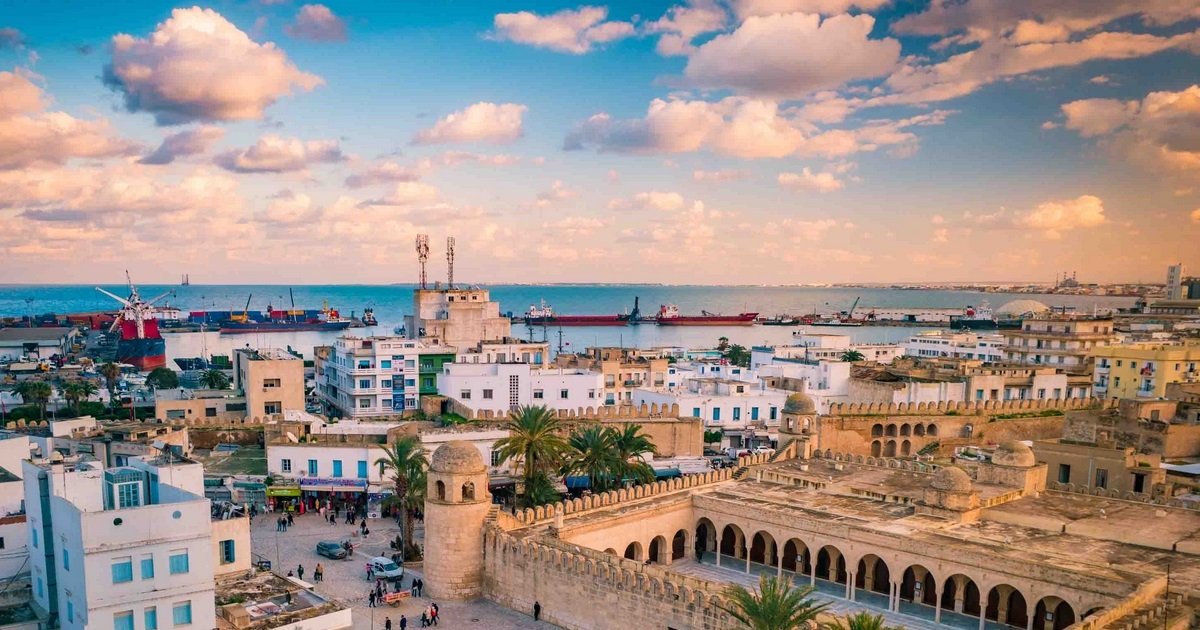 В Тунис по новым ковидным правилам