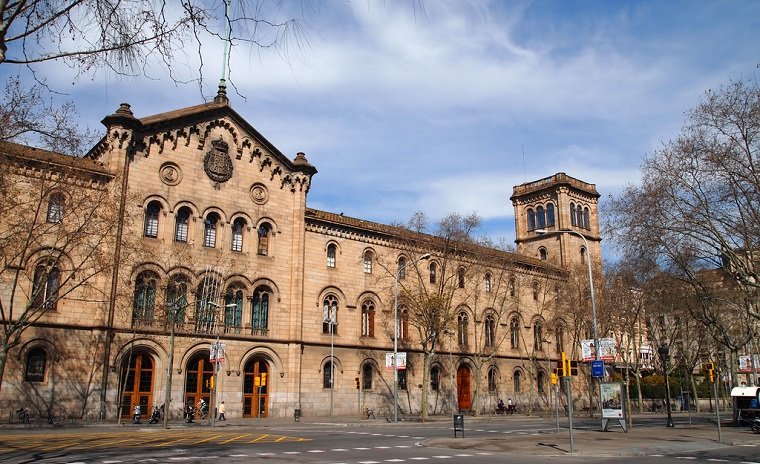 Университет Барселоны (Universitat de Barcelona)