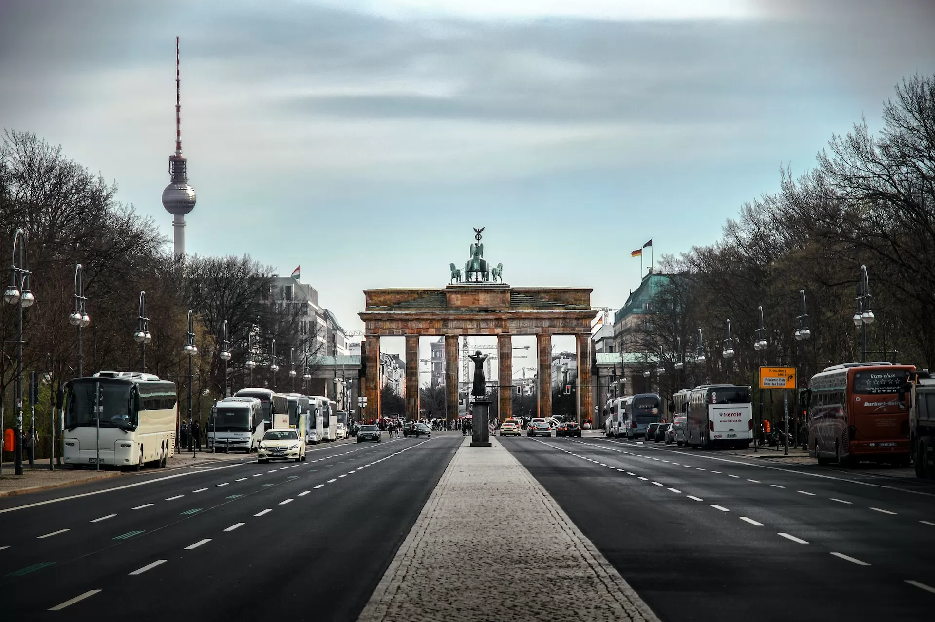 Гостевая виза в Германию по приглашению: документы, как оформить