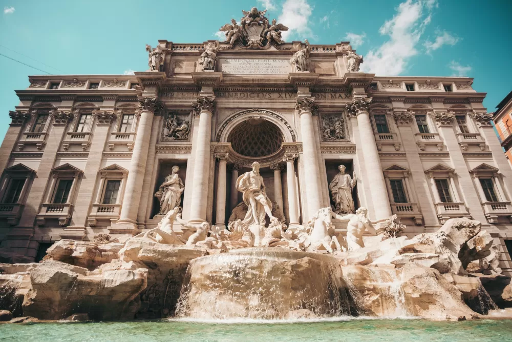 Trevi Fountain, Roma, Italy - unsplash.com